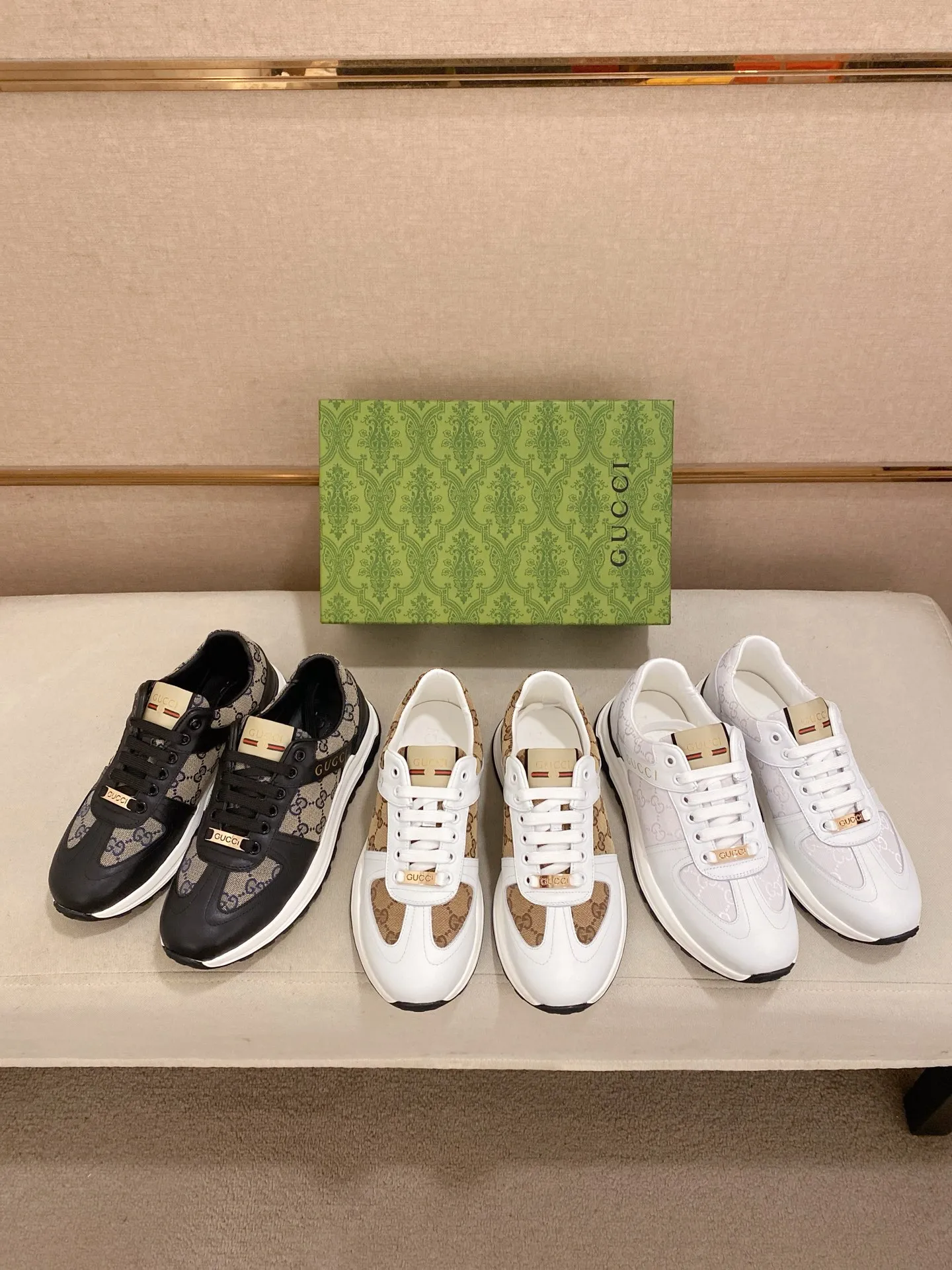 Men's clothing and shoes💰 400💰🇮🇹🇮🇹GUCCI (Gucci) top 🔍🔍 new models are on sale at the same time, the upper 🇮🇹 is imported Italian first-layer cowhide, the lining is fully imported sheepskin 💪💪, completely 1⃣️compared 1⃣️Reproduction🇮🇹💪💪, ⚠Sole: The original sole is specially provided by the original factory, the exclusive movable molded sole is super comfortable, ⚠Original factory follow-up goods, 🔍🔍high quality, you can enter and leave the counter at will, welcome to compare⚠. Code number: 38-44 (45 is custom-made and cannot be returned or exchanged)